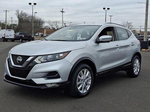 2021 Nissan Rogue Sport SV