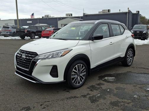 2024 Nissan Kicks SV