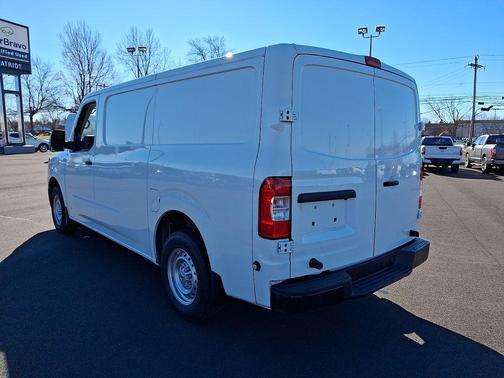 2021 Nissan NV Cargo NV1500 S V6