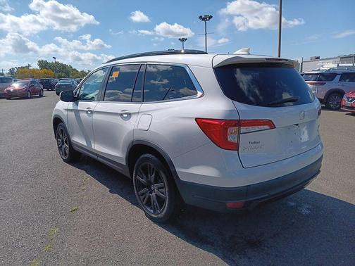 2022 Honda Pilot AWD Special Edition