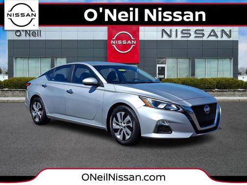 Brilliant Silver Metallic 2020 Nissan Altima S FWD
