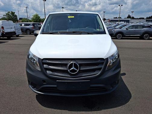 2021 Mercedes-Benz Metris Base