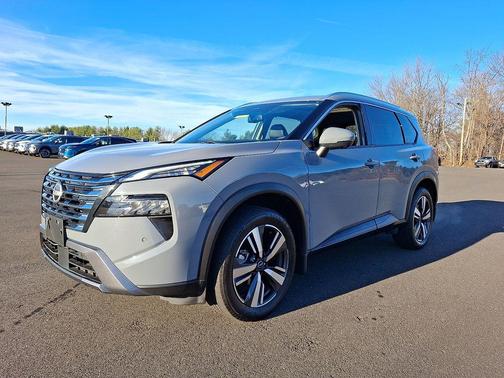 2024 Nissan Rogue SL