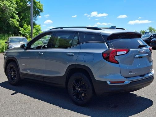 Sterling Metallic 2023 GMC Terrain AWD AT4