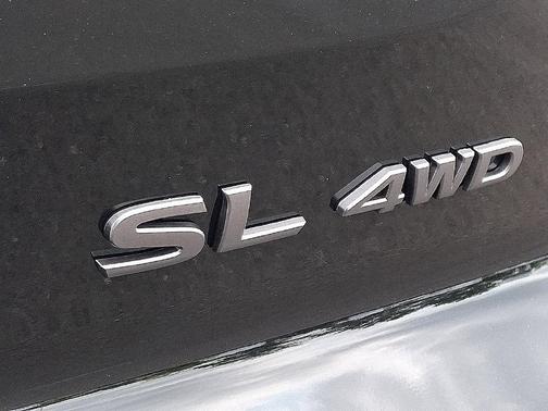 Super Black 2026 Nissan Pathfinder SL