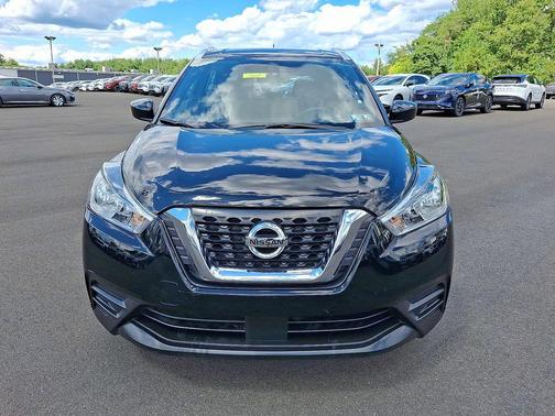2020 Nissan Kicks SV