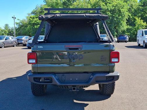 Sarge Green Clearcoat 2022 Jeep Gladiator Willys 4x4