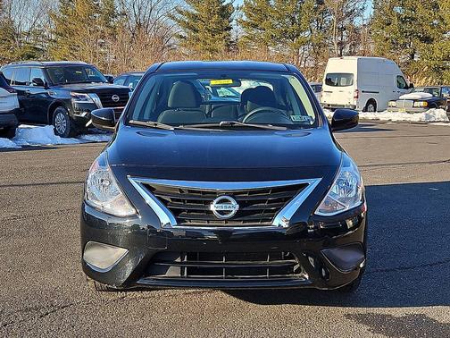 2015 Nissan Versa 1.6 SV