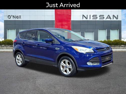Deep Impact Blue 2016 Ford Escape SE