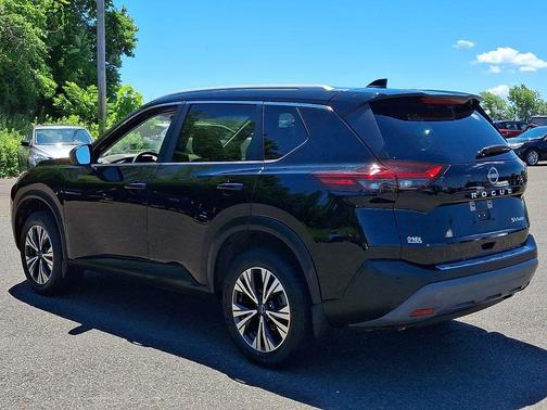 Super Black 2023 Nissan Rogue SV