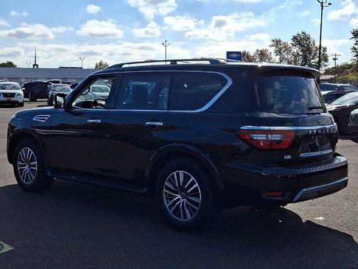 Super Black 2023 Nissan Armada SL 4WD