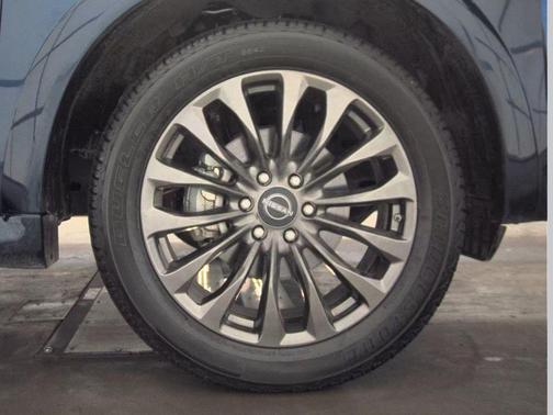 2024 Nissan Armada Platinum 4WD