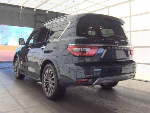 2024 Nissan Armada Platinum 4WD