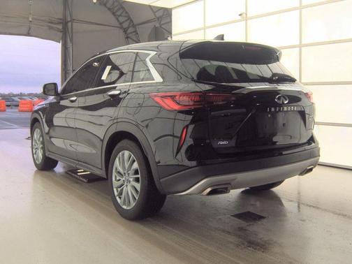 2025 INFINITI QX50 Pure AWD