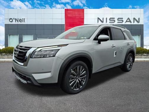 2025 Nissan Pathfinder SL 4WD