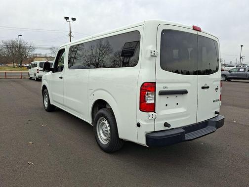 2020 Nissan NV Passenger NV3500 HD S V6