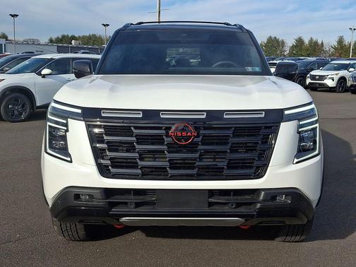 2025 Nissan Armada PRO-4X 4WD