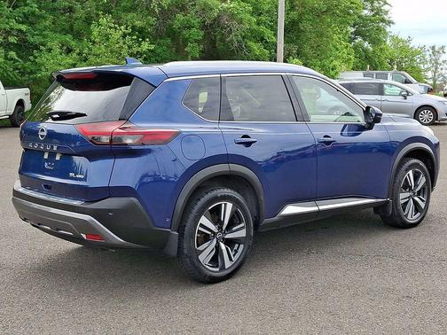 Caspian Blue Metallic 2023 Nissan Rogue SL