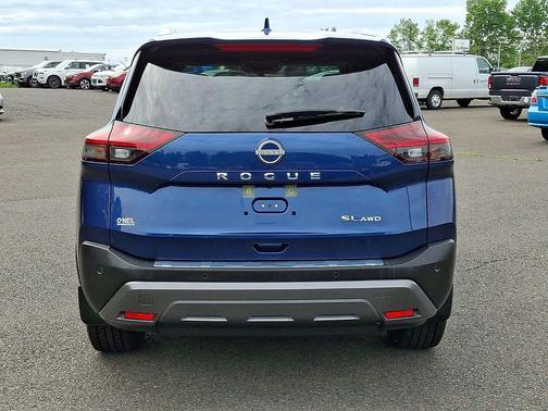 Caspian Blue Metallic 2023 Nissan Rogue SL