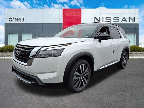 2025 Nissan Pathfinder Platinum 4WD