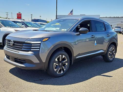 Gun Metallic 2026 Nissan Kicks SV