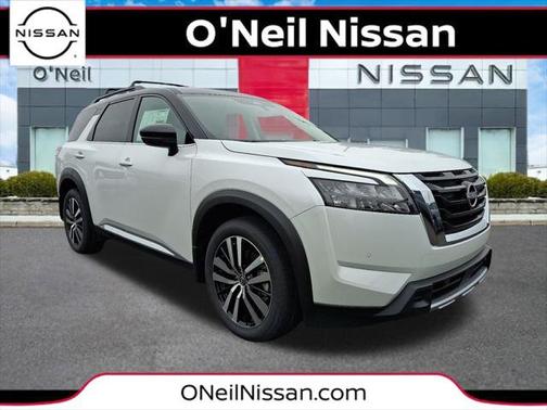 2025 Nissan Pathfinder Platinum 4WD