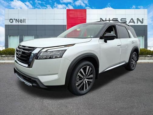 2025 Nissan Pathfinder Platinum 4WD
