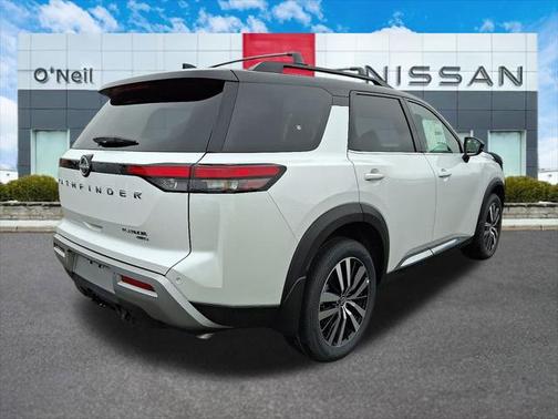 2025 Nissan Pathfinder Platinum 4WD