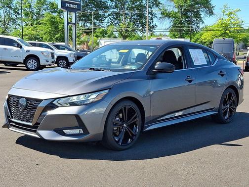 Gun Metallic 2023 Nissan Sentra SR