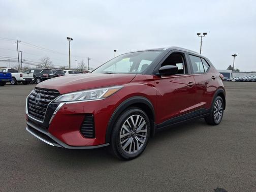 2024 Nissan Kicks SV