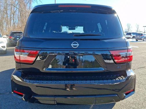 2024 Nissan Armada SL 4WD