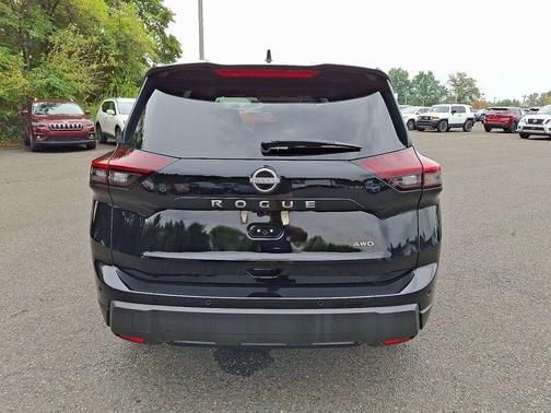 2024 Nissan Rogue S