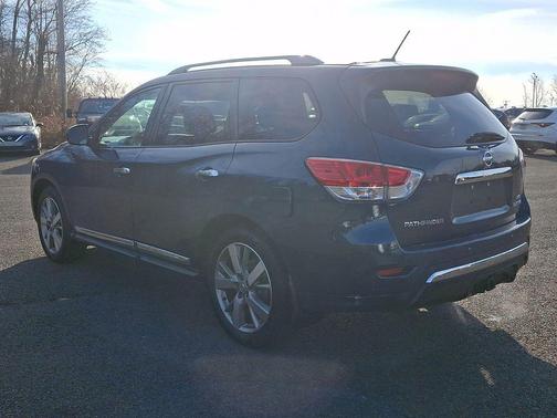 2016 Nissan Pathfinder Platinum