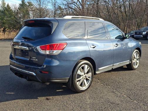 2016 Nissan Pathfinder Platinum