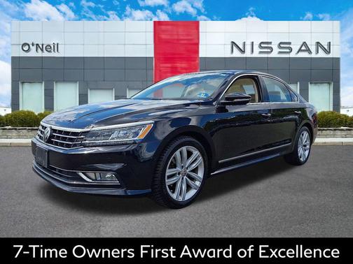 2018 Volkswagen Passat 2.0T SEL Premium