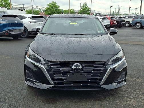 Super Black 2023 Nissan Altima S FWD
