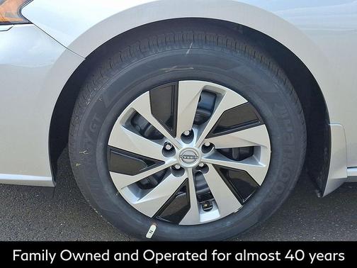 2025 Nissan Altima S FWD
