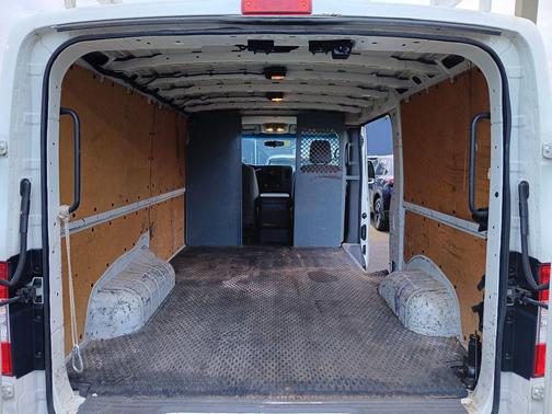 2016 Nissan NV Cargo NV2500 HD SV V6