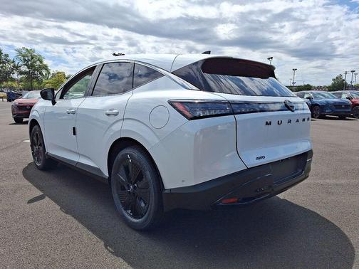 2025 Nissan Murano SV