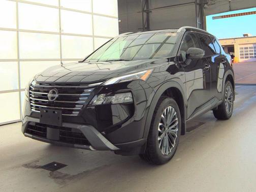 Super Black 2025 Nissan Rogue SL