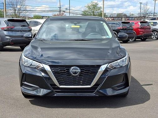Super Black 2023 Nissan Sentra SV