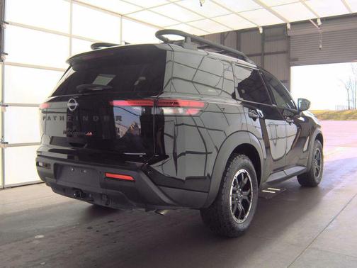 2025 Nissan Pathfinder Rock Creek 4WD