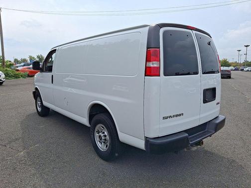 2020 GMC Savana 2500 Work Van