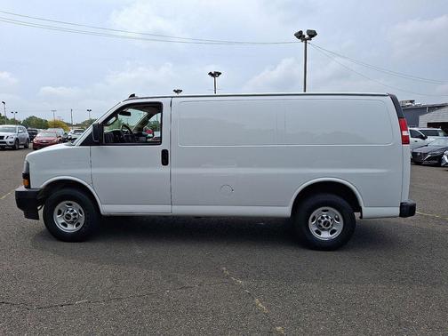 2020 GMC Savana 2500 Work Van