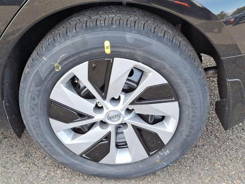2025 Nissan Altima S FWD