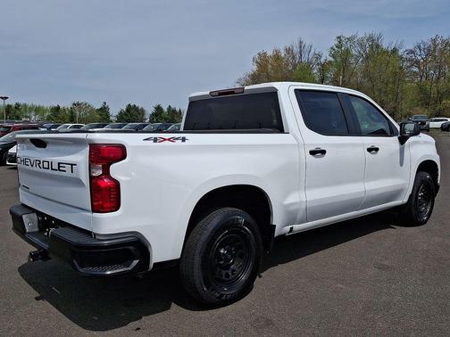 Summit White 2019 Chevrolet Silverado 1500 WT