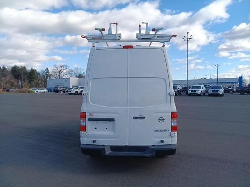 2019 Nissan NV Cargo NV2500 HD S V6