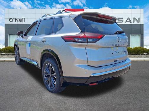 2025 Nissan Rogue Platinum