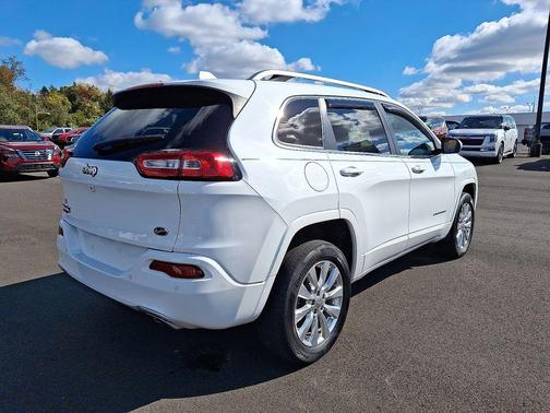 2017 Jeep Cherokee Overland