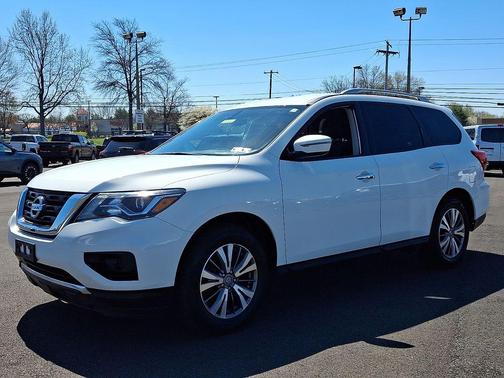 Glacier White 2020 Nissan Pathfinder S 4WD